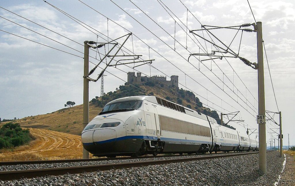 restauración del tramo AVE de Loja